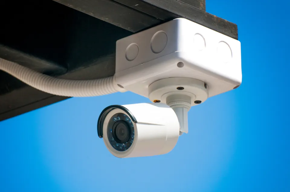 This Hacker Hoodie Uses Surveillance Camera Parts to Blind Surveillance Cameras