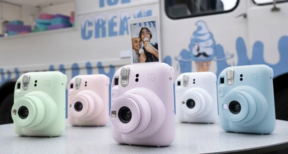 Fujifilm Announces Instax Mini 12 Camera With New Design and Functionality